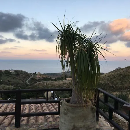Villa Casale Giulietta Scopello (Sicily)